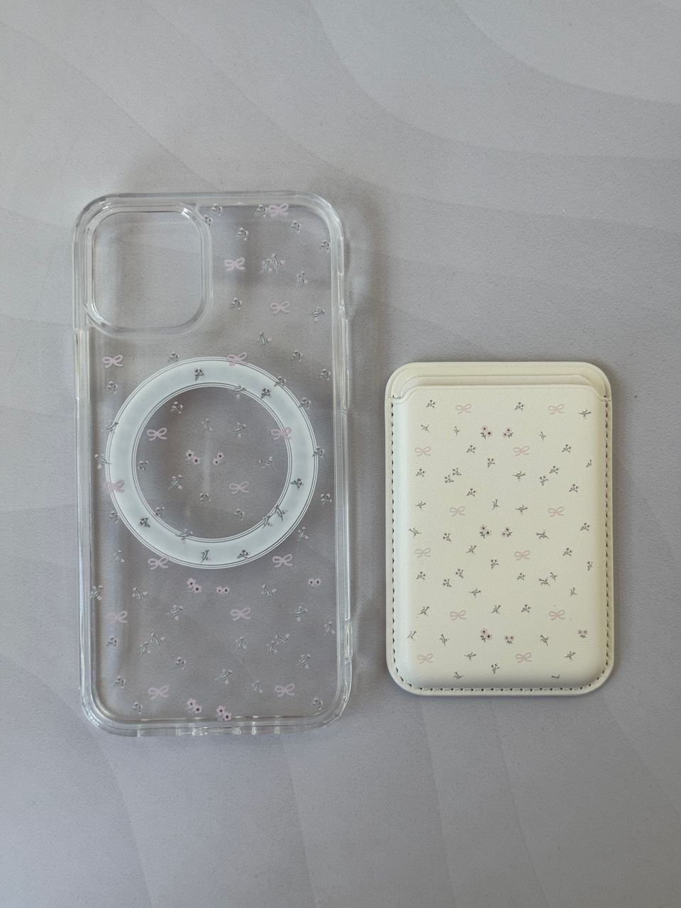 Case iPhone 12 / iPhone 12 Pro con tarjetero magnético 