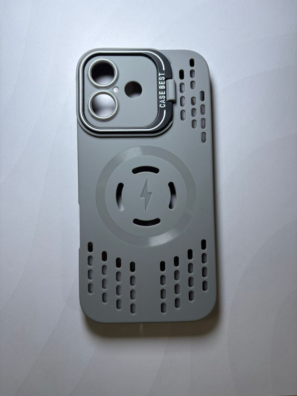 Case iPhone 16